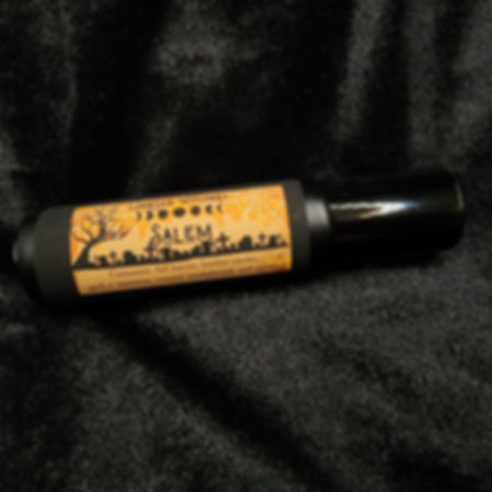 Salem Perfume - burning leaves, pumpkin flesh, and amber