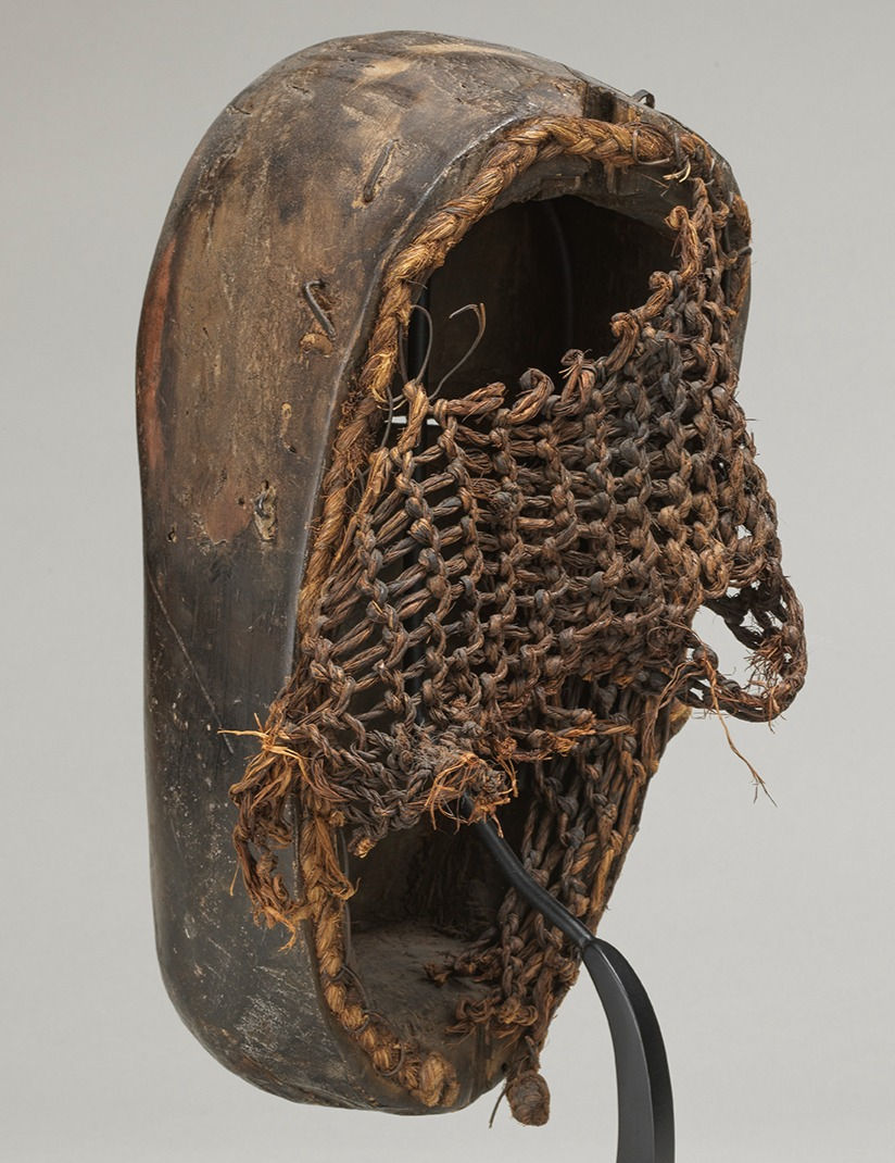 Thumbnail: Ngombe Mask