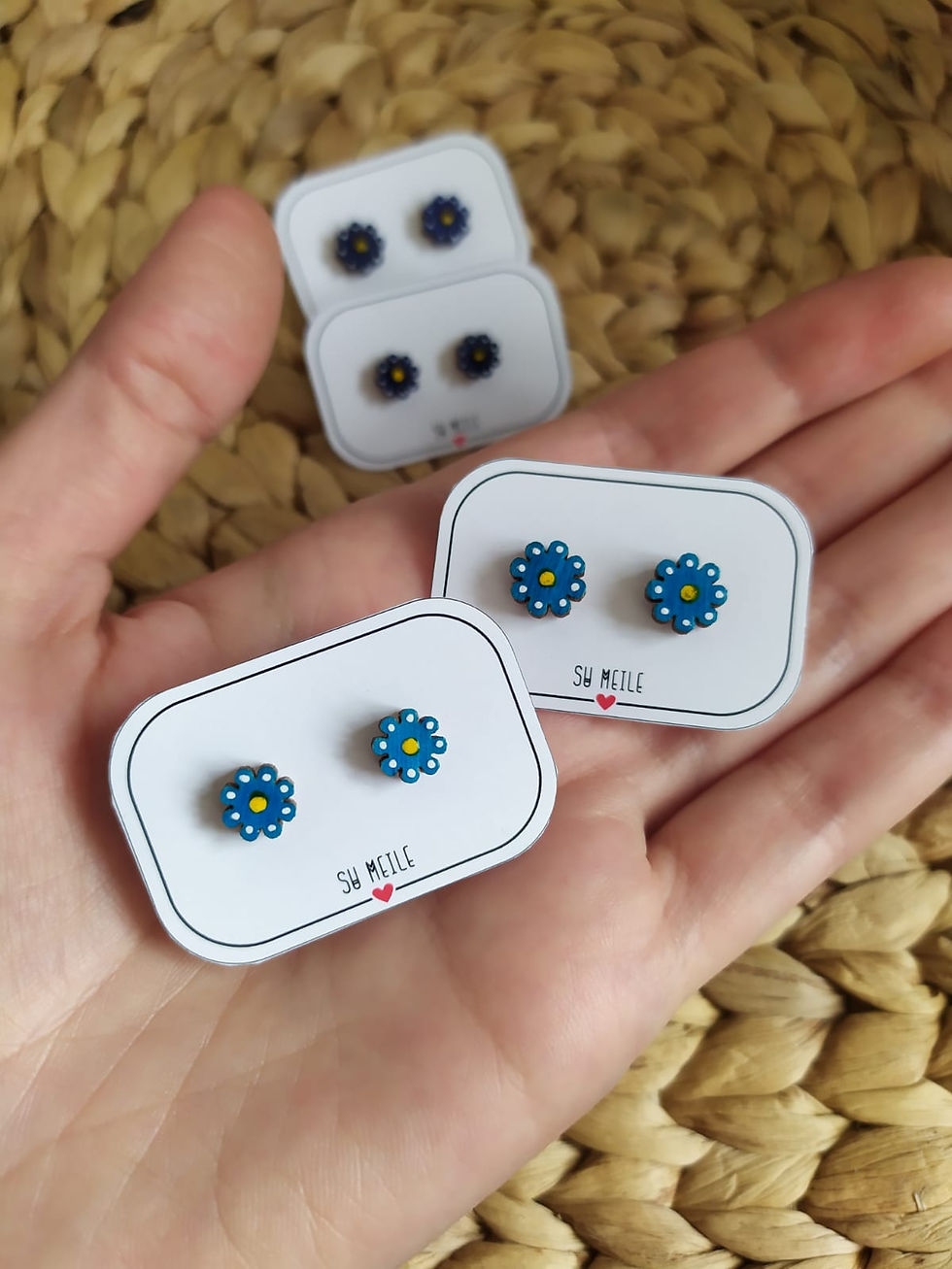 Thumbnail: Wooden earrings "Hepatica"