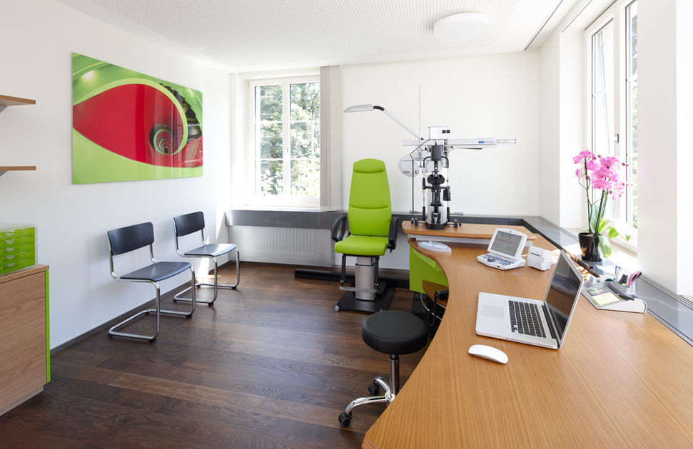 Untersuchungszimmer Windisch Augenärzte