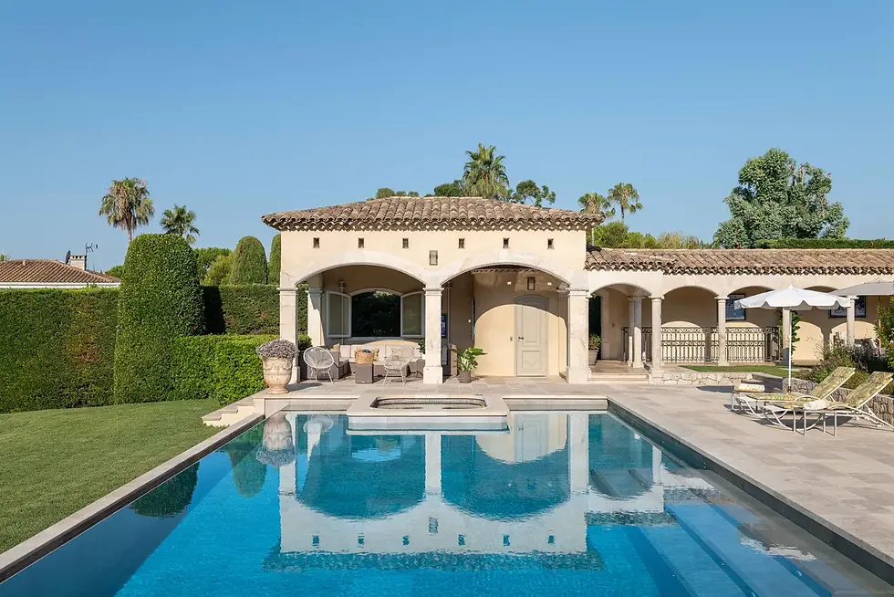Villa Cap d'Antibes - Photographe Loïc Bisoli