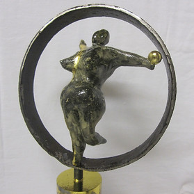 Tänzerin mit Reif, 38 cm, 2019 (8).JPG