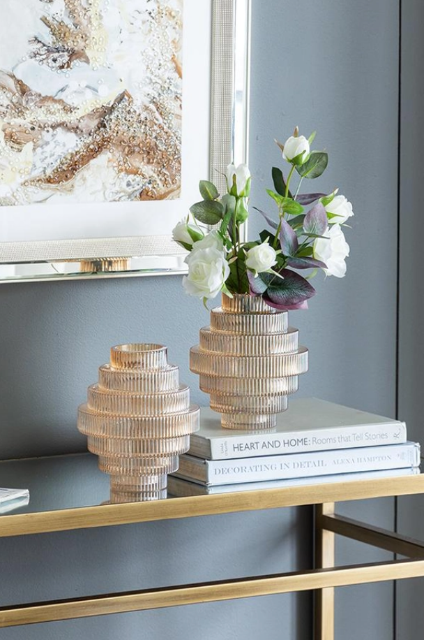 Thumbnail: Vase