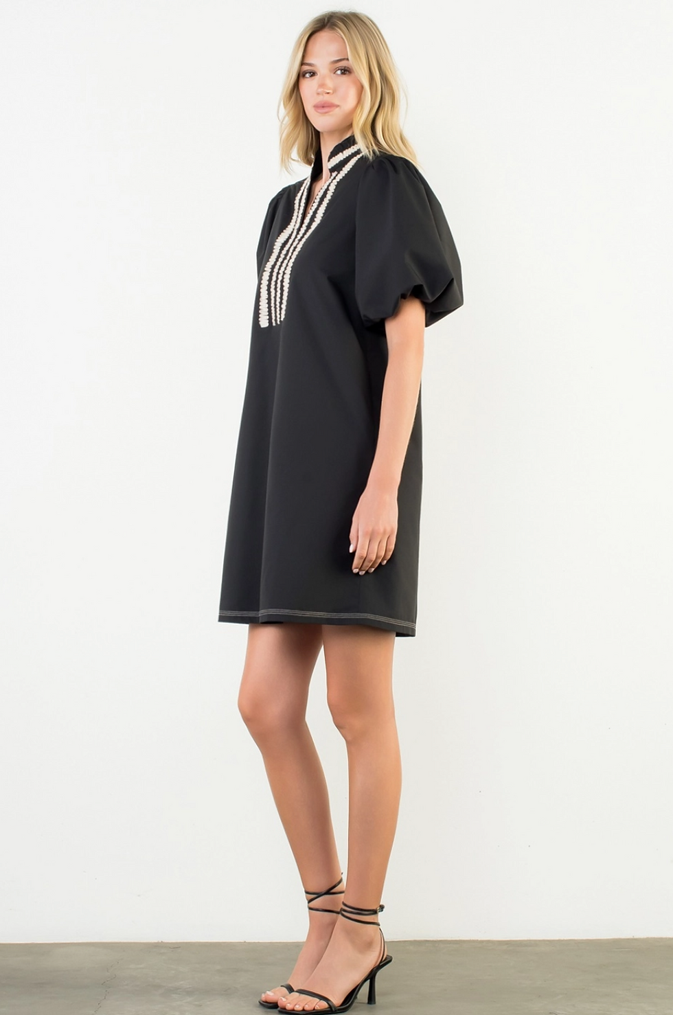 Thumbnail: Puff Sleeve Embroidered Textured Dress