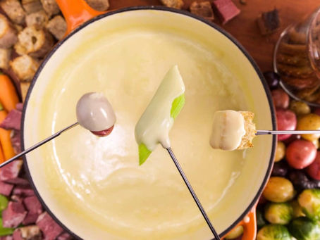 Irish Whiskey and Beer Cheese Fondue