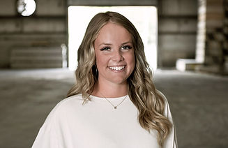 hailee_evans_sales_support.jpg