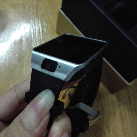 Thumbnail: iPhone/ Android Smart Watch