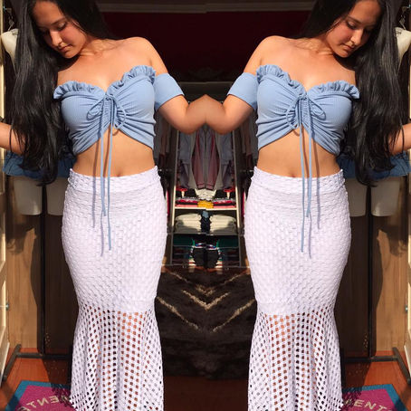 Saia longa com cropped