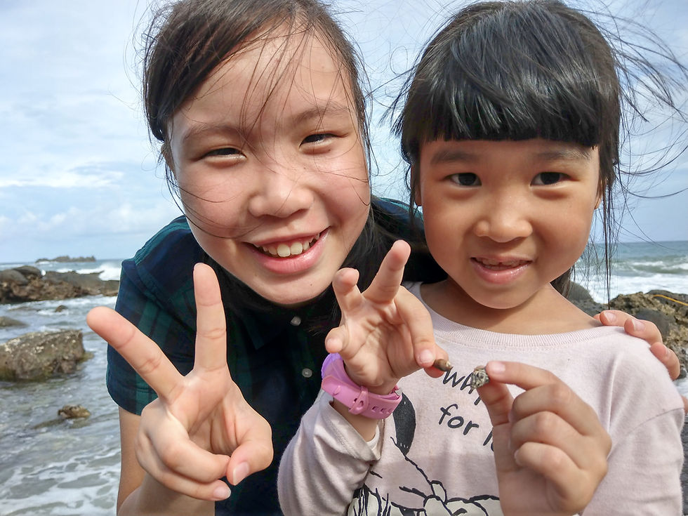 Linda and Dora