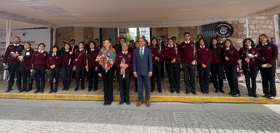 Reconocen a banda sinfónica de Guadalupe por su 45 aniversario