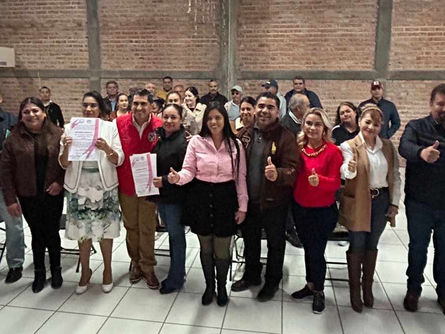 Loreto tiene nuevas dirigentes del ONMPRI