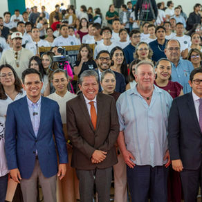 Impulsa Gobernador David Monreal Ávila el emprendimiento con el evento CREO MX