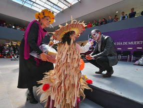 Listos panteones de Guadalupe para honrar a los fieles difuntos 