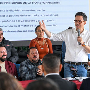 Vamos a devolverle la dignidad a Zacatecas: Rodrigo Reyes al registrarse para la coordinación municipal de la Defensa de la 4T