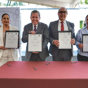 Firman Gobernador David Monreal Ávila y la UAZ convenio peso a peso para fortalecer infraestructura universitaria