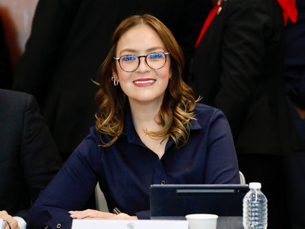 Jornada laboral en nuestro país se reduzca a 40 horas semanales