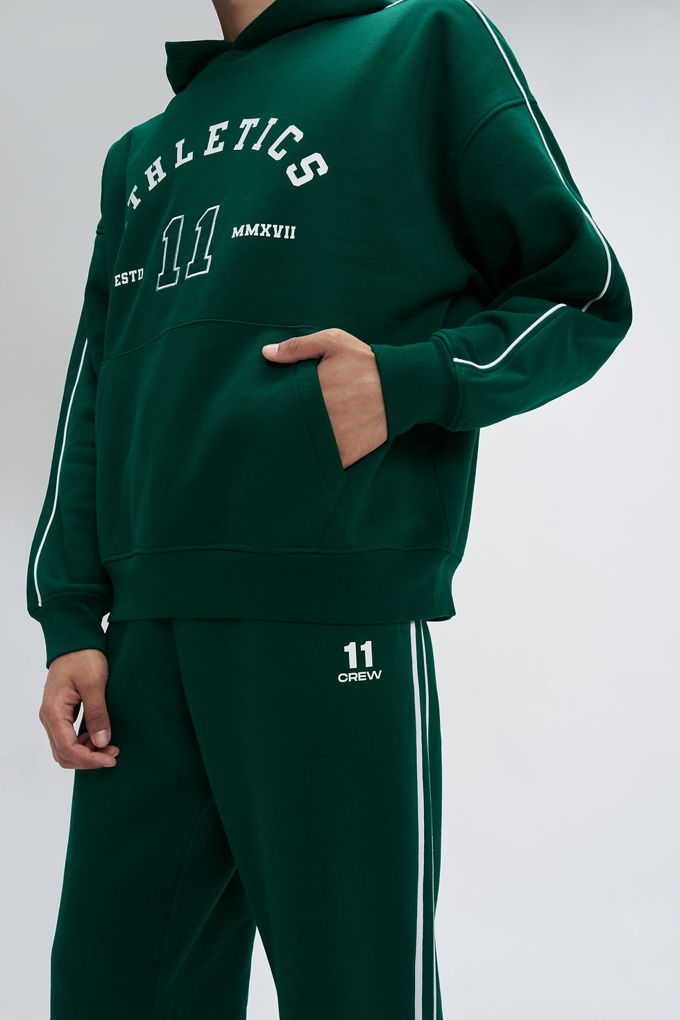 CRW2HD01-Ivy Green_Zoom-1.jpg
