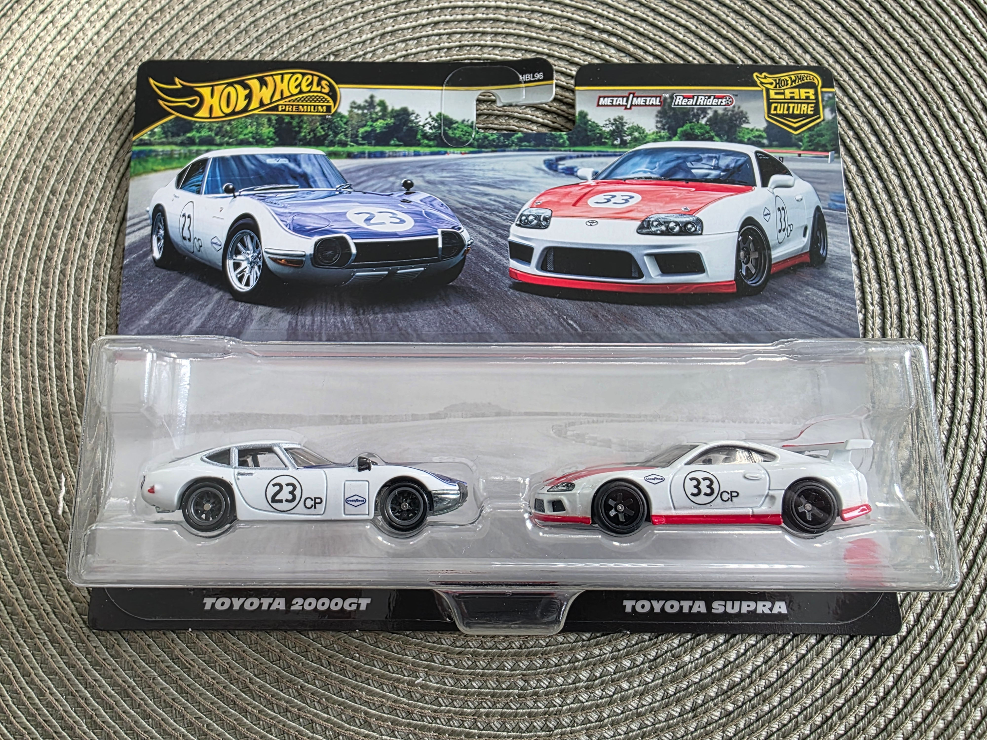 Hot Wheels Premium 1:64 2 Pack Toyota 2000gt / Toyota supra