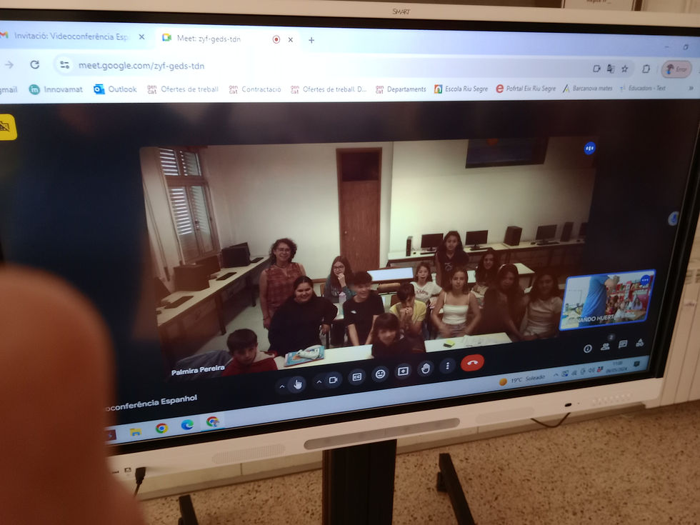 Videoconferência com alunos de Espanha