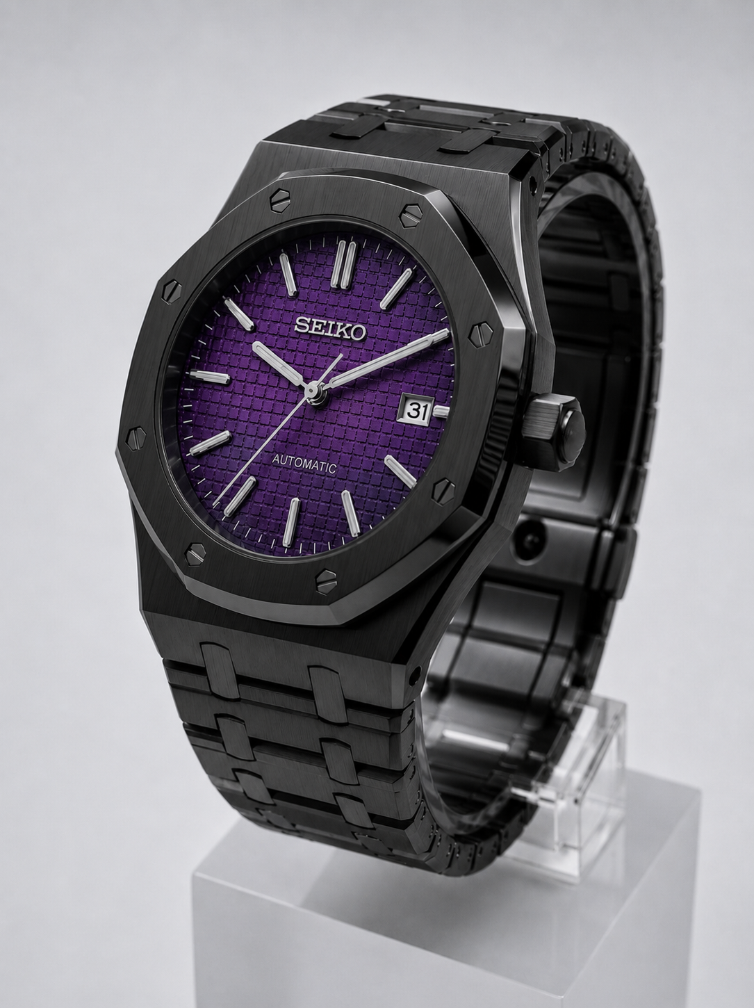 SEIKO CUSTOM MOD - OAK STYLE WATCH - BLACK AND PURPLE