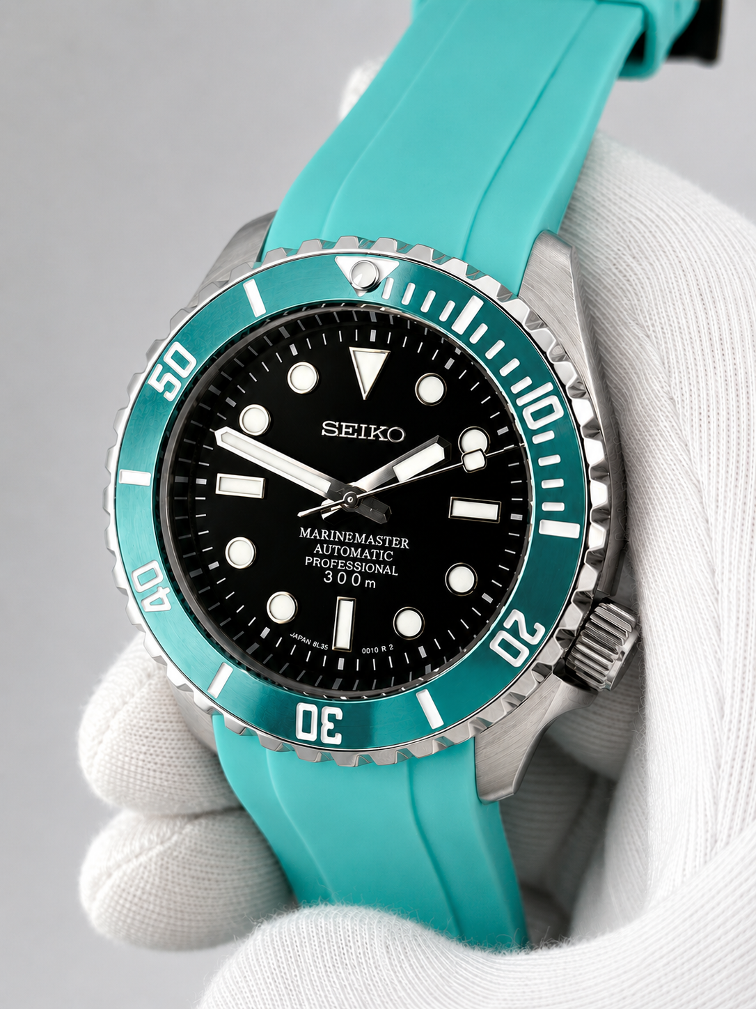 CUSTOM SEIKO MOD BLUE WATCH - TURQUOISE BLUE SX