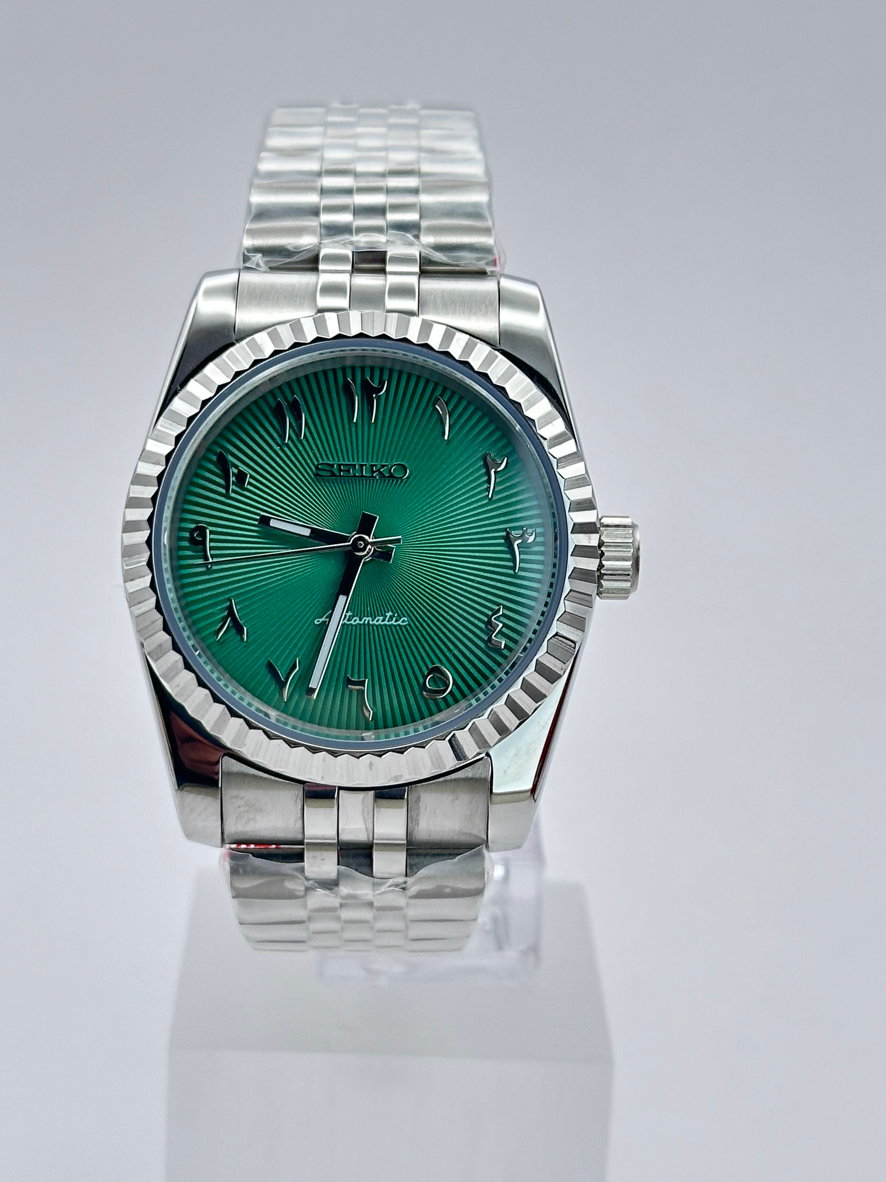 CUSTOM SEIKO MOD ARABIC WATCH - STRIPED GREEN
