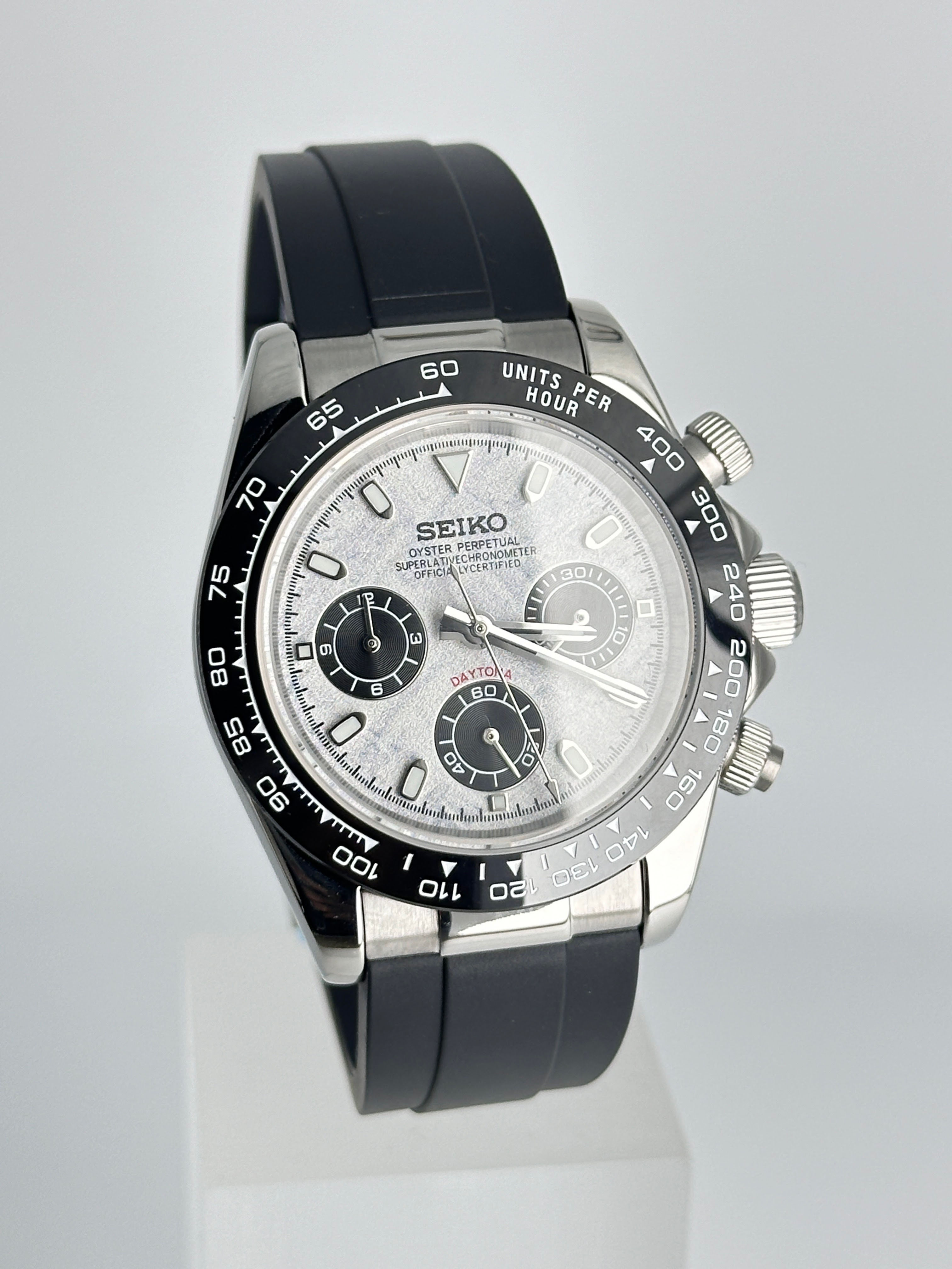 CUSTOM SEIKO MOD - GREY CHRONOGRAPH WATCH - METEORITE STYLE