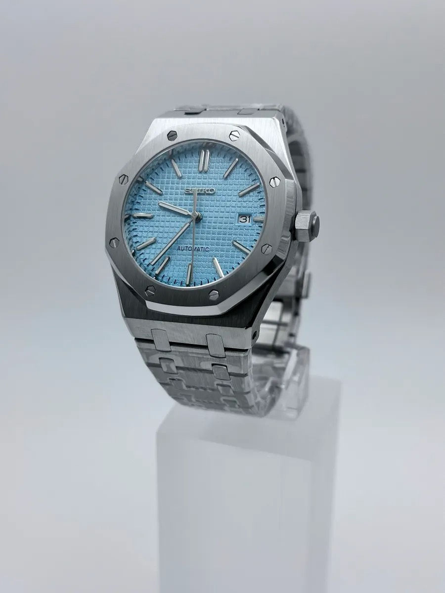 Thumbnail: SEIKO CUSTOM MOD - OAK STYLE WATCH - SKY BLUE