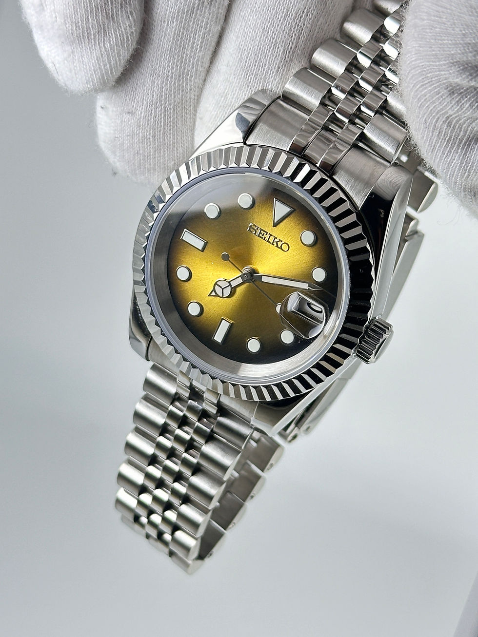 Thumbnail: CUSTOM SEIKO MOD YELLOW WATCH NH35 - SOLAR YELLOW