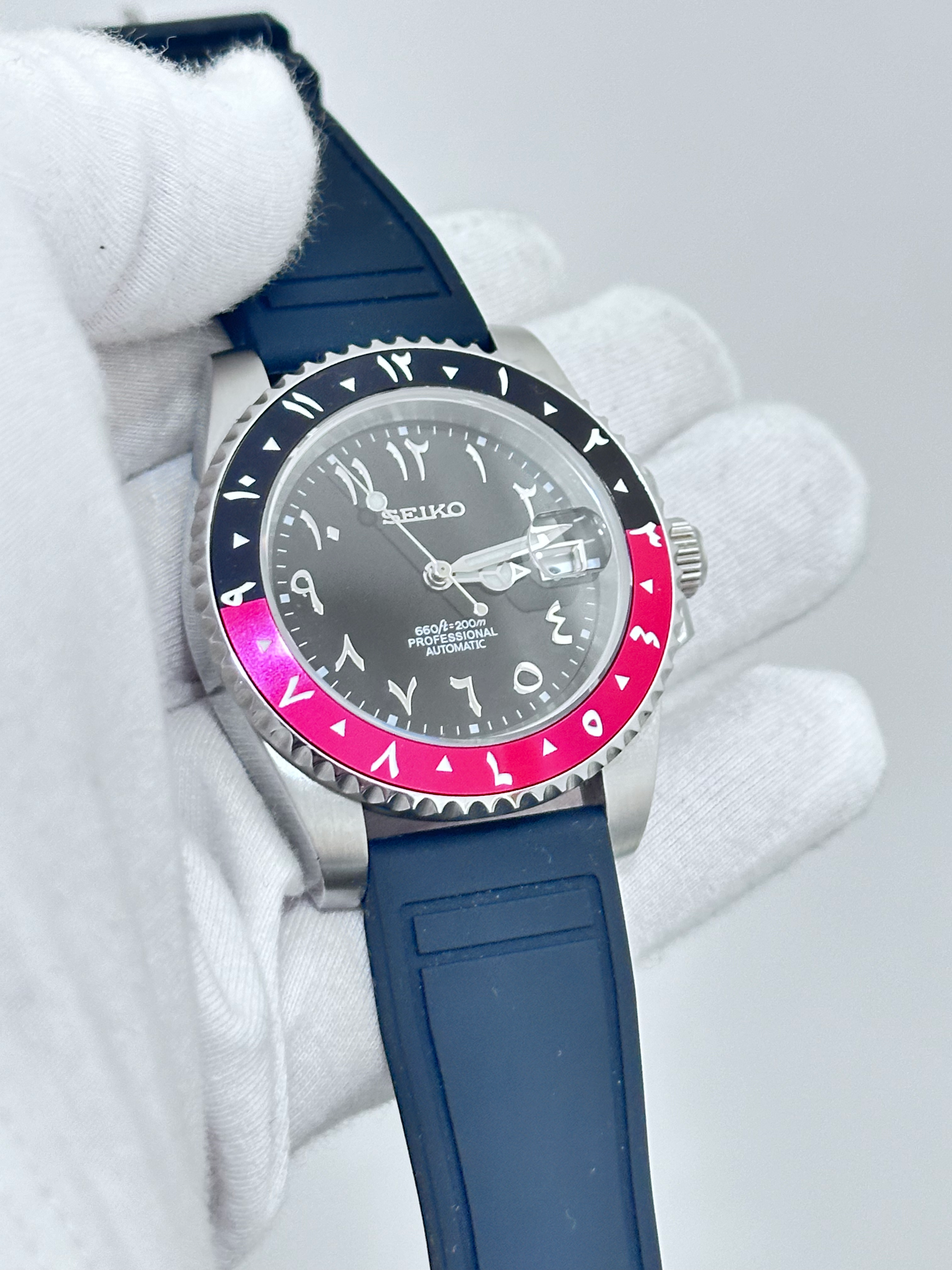 CUSTOM SEIKO MOD ARABIC COKE STYLE WATCH - RED AND BLACK (RUBBER STRAP)