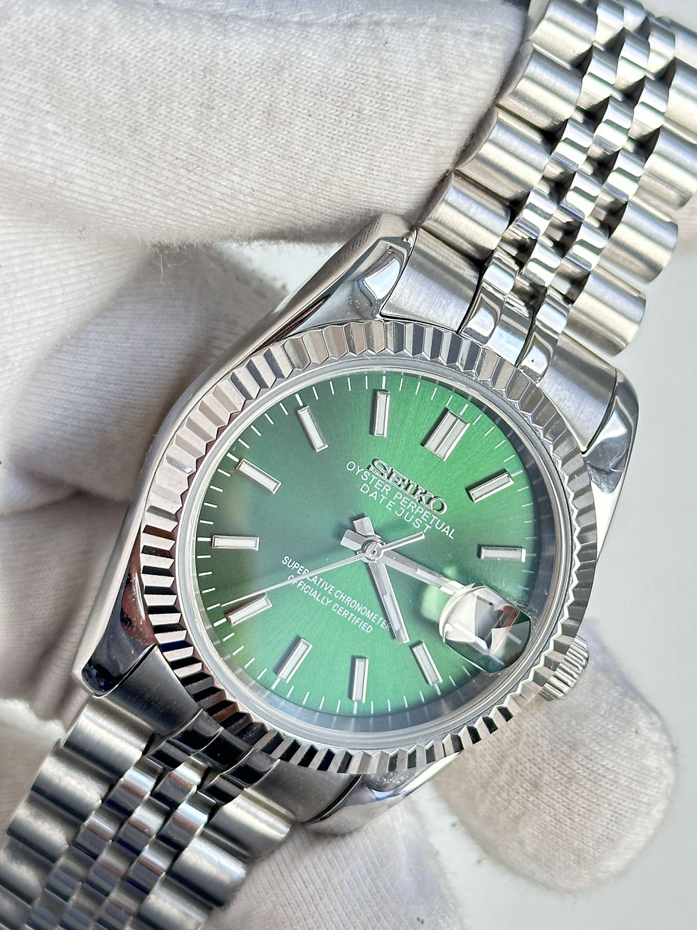 Thumbnail: SEIKO MOD - CUSTOM LUMINOUS WATCH - NATURAL GREEN