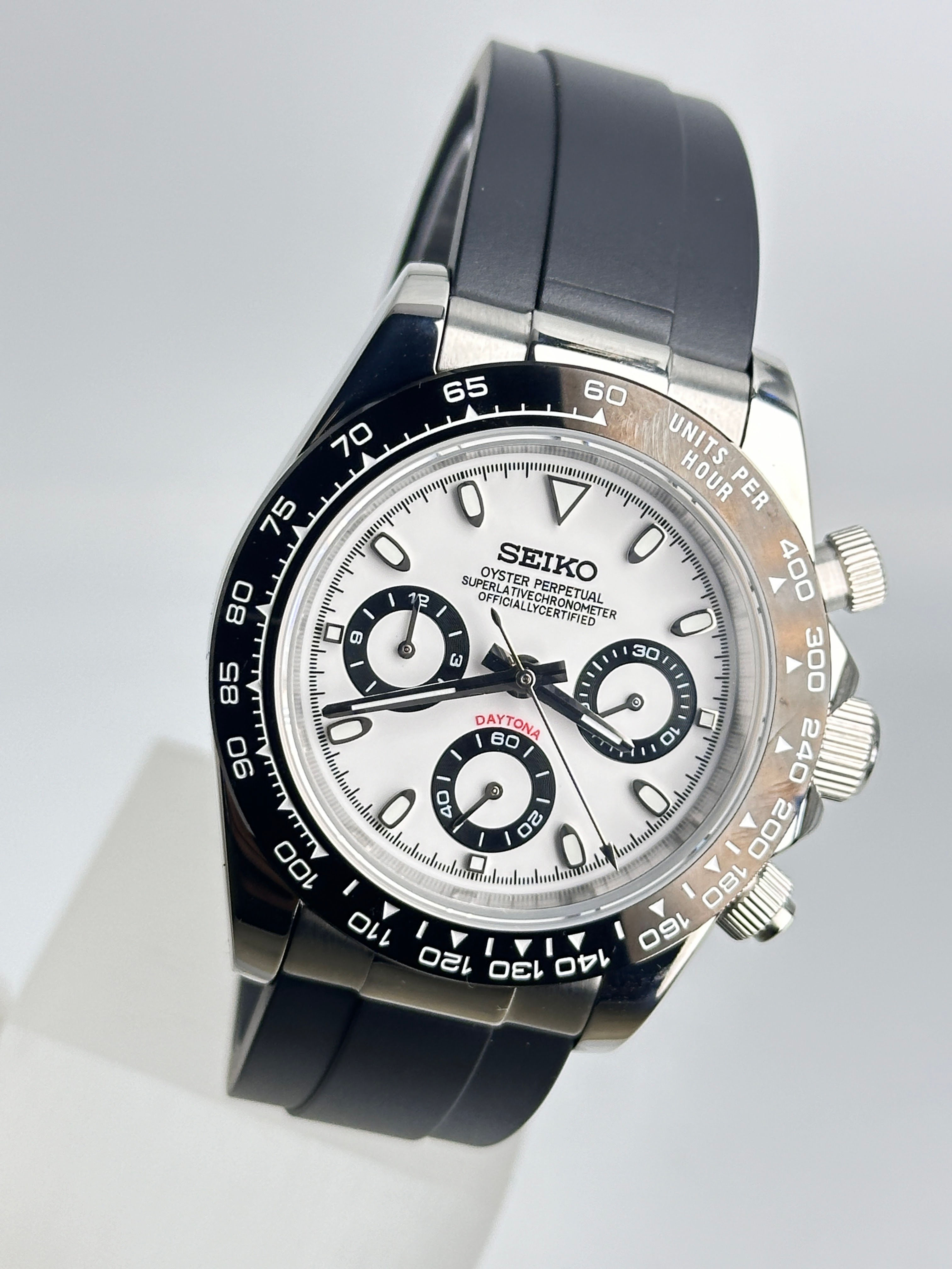 SEIKO MOD WATCH - CUSTOM CHRONOGRAPH - PANDA SPORT