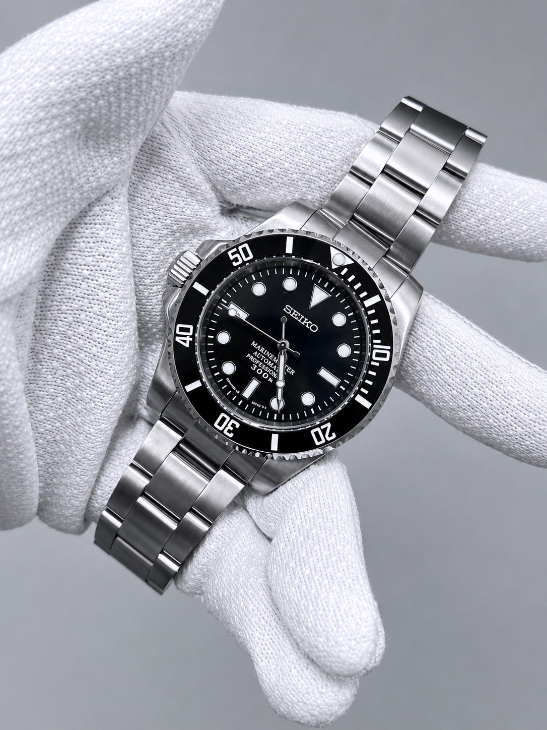 SEIKO CUSTOM MOD - GMT BLACK LEFT HAND WATCH - BLACK STEEL