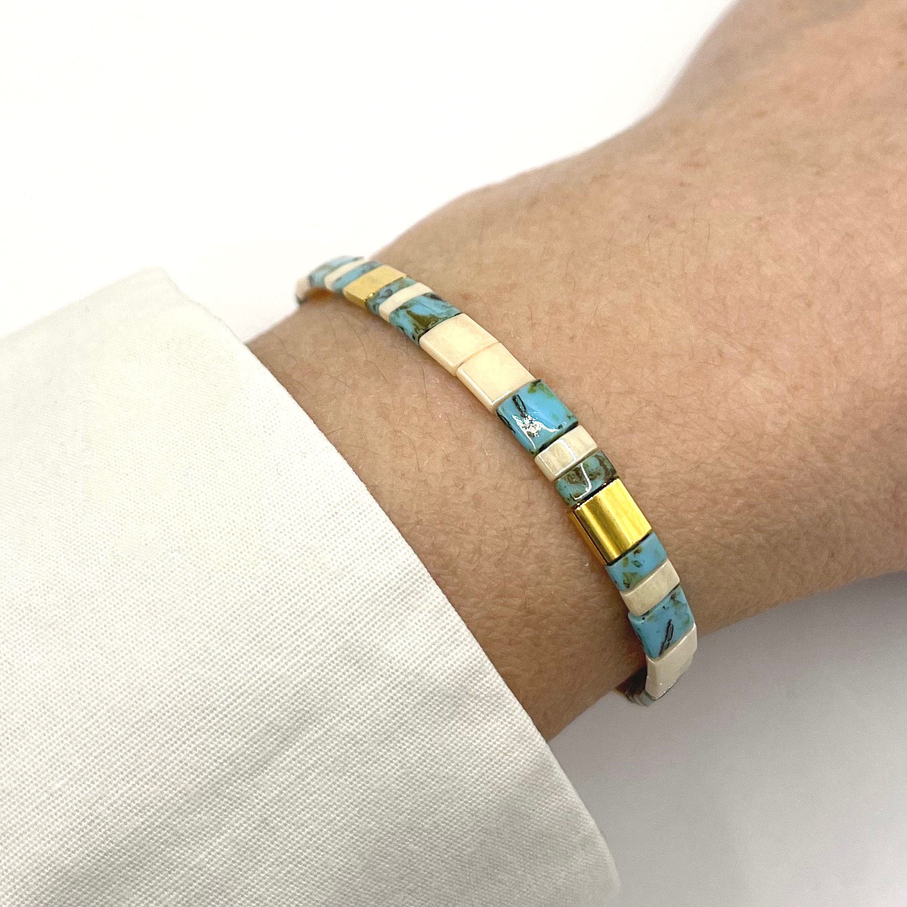 Bracelet perles rectangulaires Miyuki Tila / doré turquoise