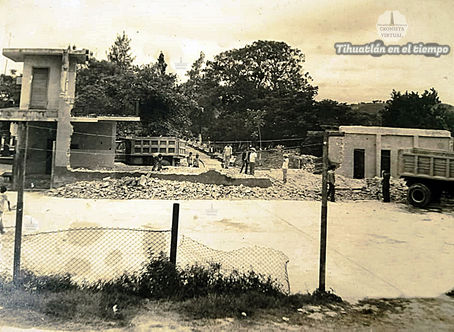 Tihuatlan en el Tiempo: AUDITORIO MUNICIPAL