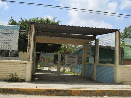 Tihuatlan: "ESCUELAS NO ABRIRÁN EN TIHUATLÁN"