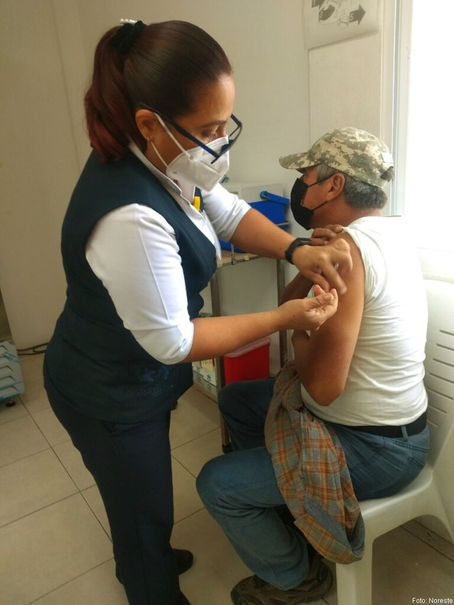 Tihuatlan: "REFUERZAN CAMPAÑA CONTRA LA INFLUENZA EN TIHUATLÁN"
