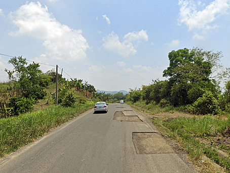 Tihuatlan: "EN EL OLVIDO LA CARRETERA DE TIHUATLÁN A TUXPAN"