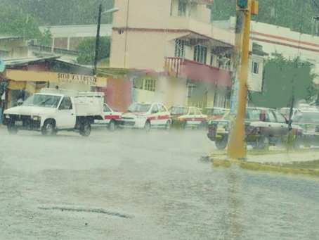 Tihuatlan: "SÓLO ENCHARCAMIENTOS DEJAN LAS LLUVIAS EN TIHUATLÁN"