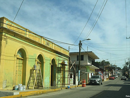 Tihuatlan: "HABITANTES PIDEN RESCATAR CONSTRUCCIONES ANTIGUAS"