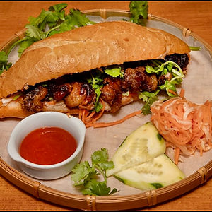 12.1 BANH MY PATE THIT XIEN NUONG