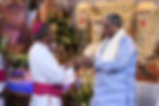 Archbishop wishes Merry Christmas to CM of Karnataka