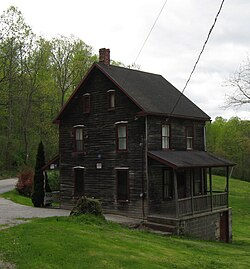 Episode 141: Curses, Powwowing, and Murder: The Hex Hollow Case