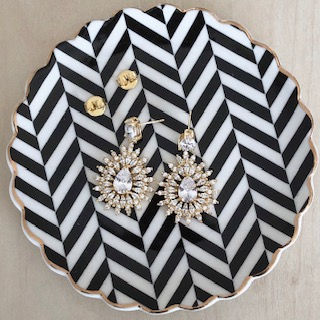 Miniatura: Brinco pendente semijoia banhada a ouro com zircônias