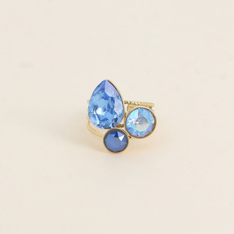 Miniature : Bague dorée trio goutte cristaux Swarovski [partie 3]
