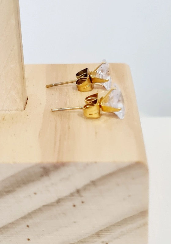 Miniaturbild: Boucles d'oreilles puce zircon dorée