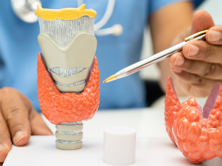 ¿Cómo cuidar la cicatriz después de una tiroidectomía para que sea casi invisible?