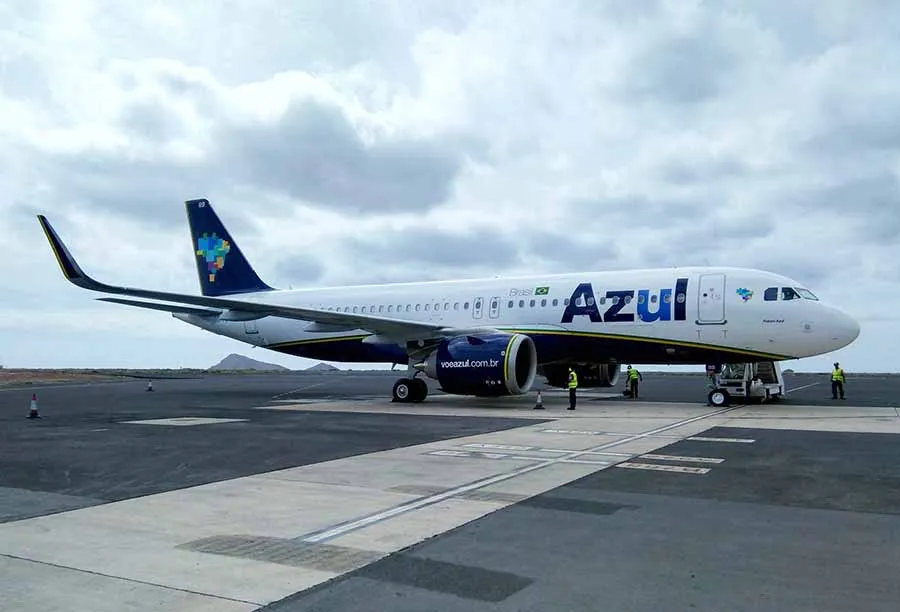 Airbus A320-100 200 azul.webp