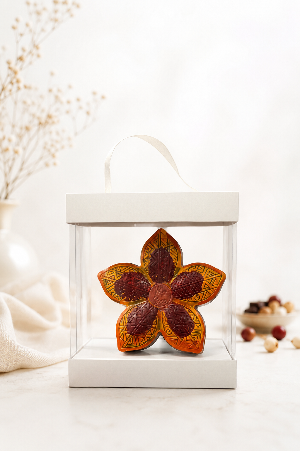 Fleur en Chocolat Garnie de Turbinées Artisanales