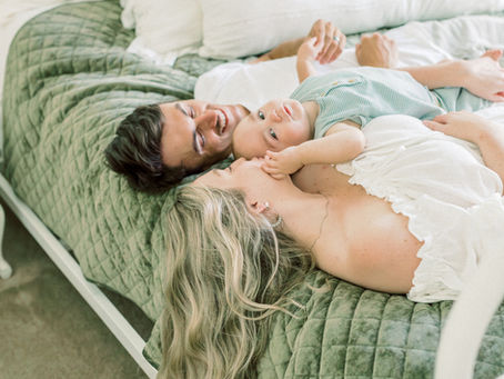 October 19, 2023 - A Spring Family Session at Home